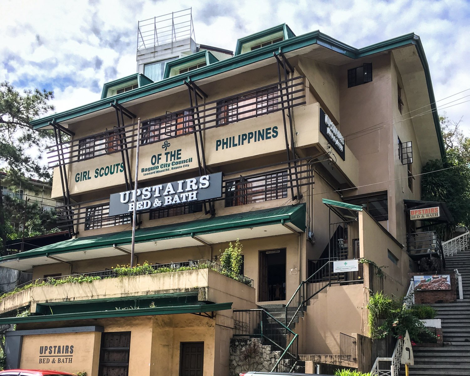 upstairs bed and bath baguio