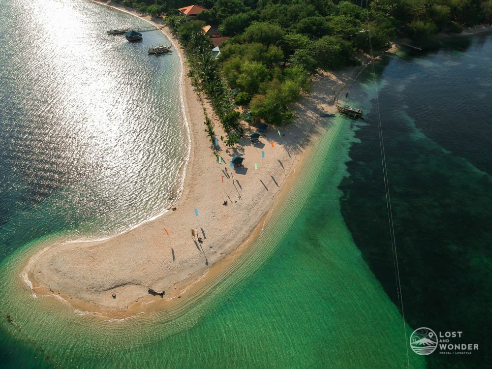 Photo of sandbar in Magalawa Island