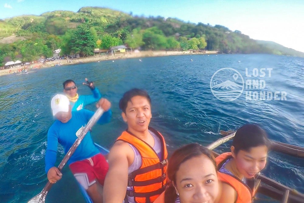 Photo of tourists in Oslob Cebu