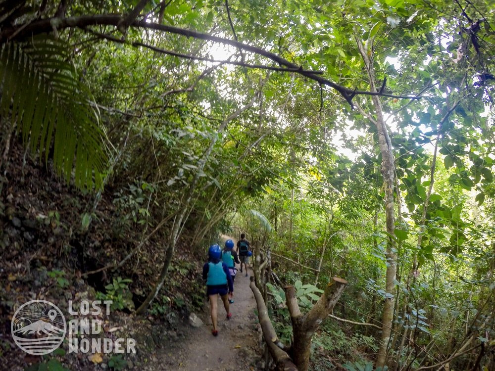 Photo of hike going down the Matutinao River