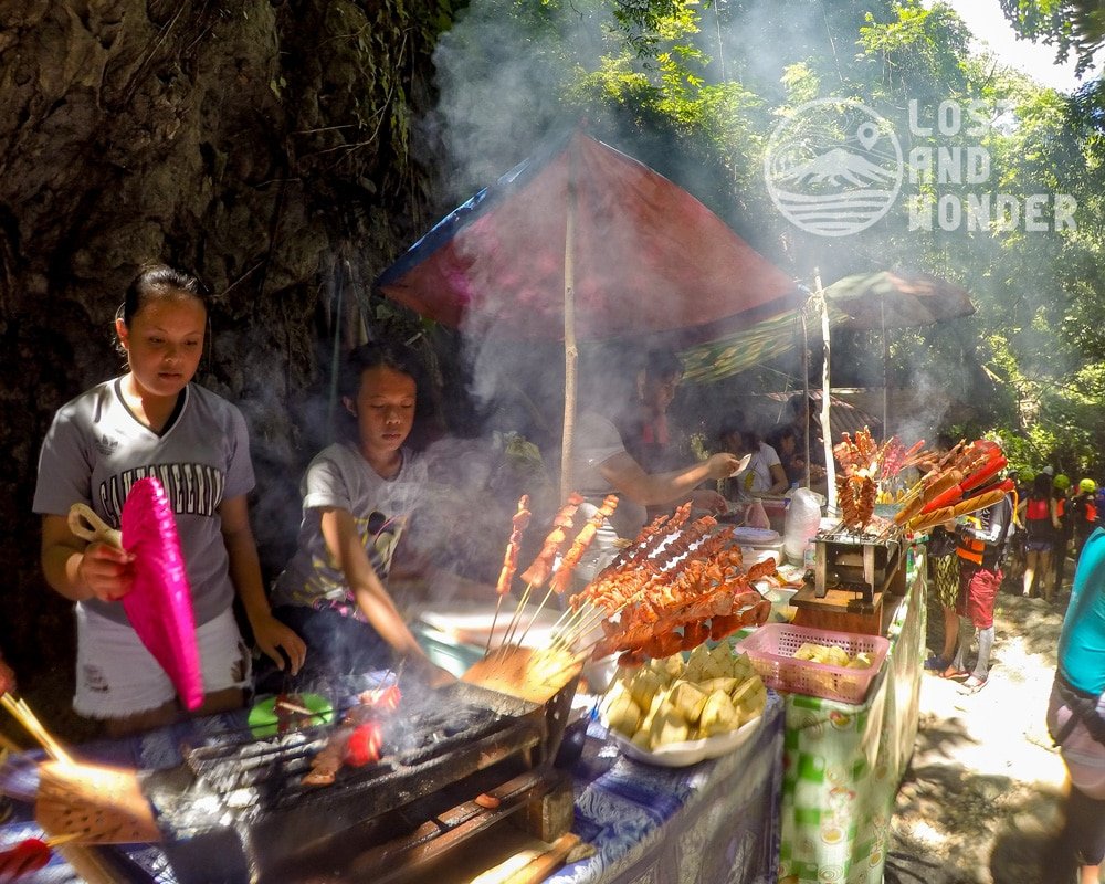 Photo of food stalls in the middle of the Kawasan Canyoneering